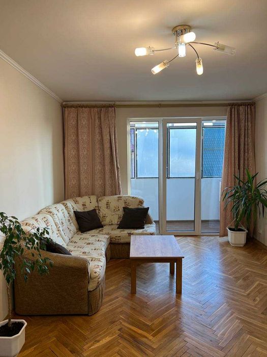 3к квартира біля Ботанічного саду та парку Погулянка, вул. Черемшини