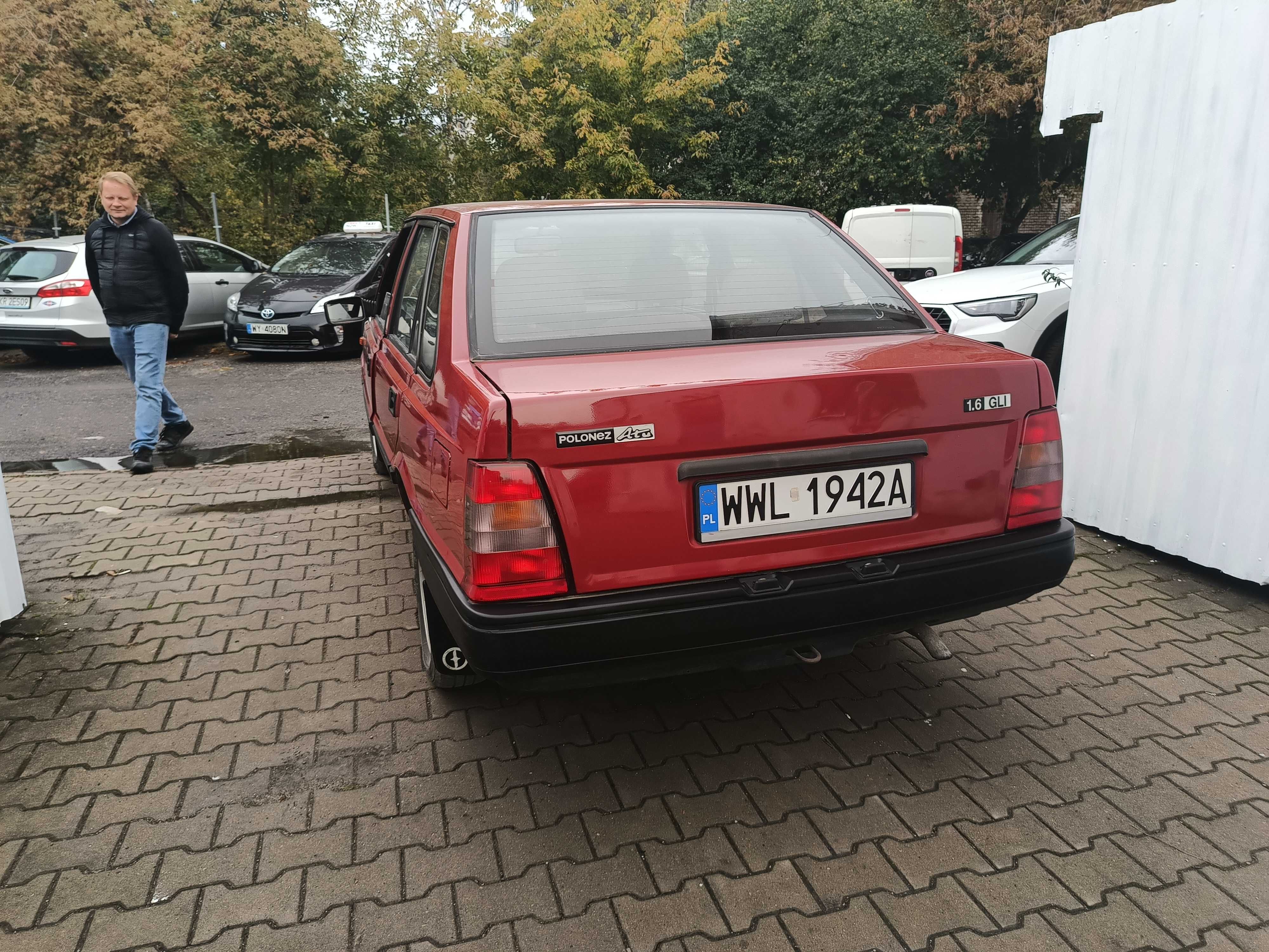 Polonez Atu 1,6 bardzo mały przebieg!!!