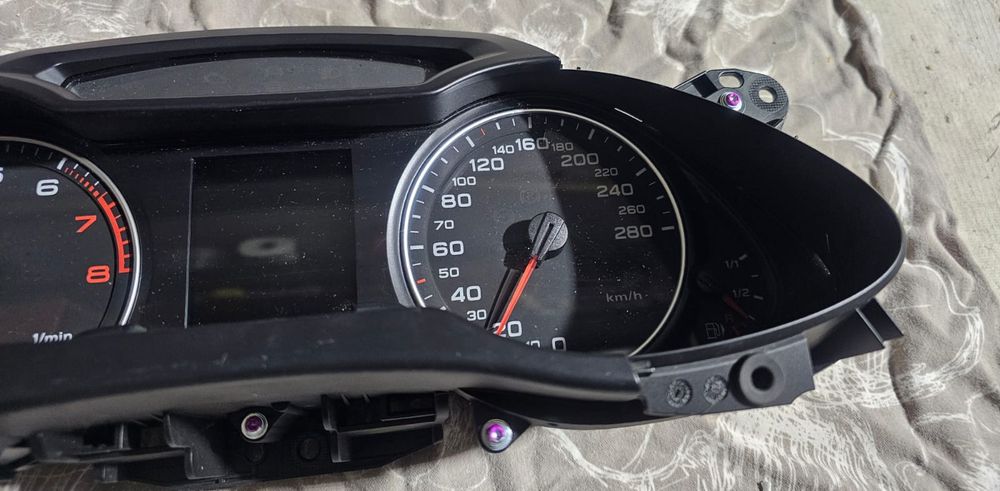 Licznik obrotomierz zegary Full FIS Audi A4 B8 A5 Eu