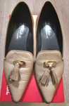 Sapatos de senhora em pele