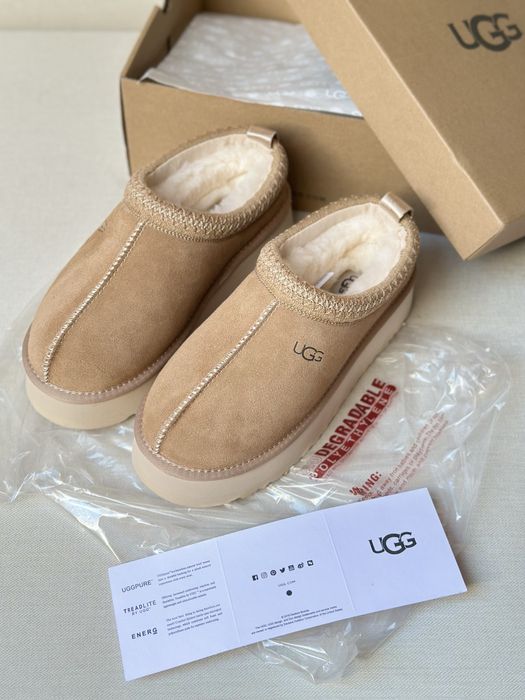 Угги Tazz , Натуральне хутро!! короткі ,натуральний  замш . Ugg , угги