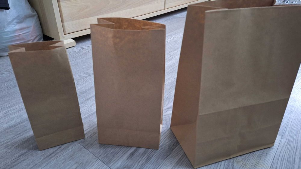 Паперові крафтові пакети