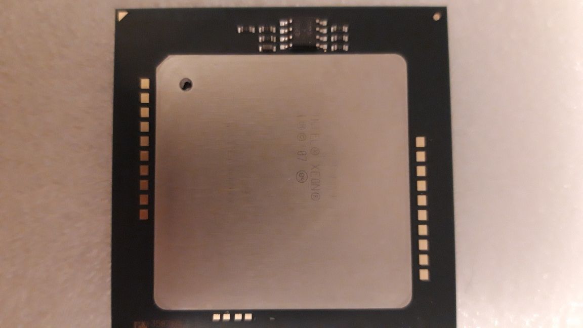 Intel Xeon X7460 6 x 2.66GHz. Stan idealny.
