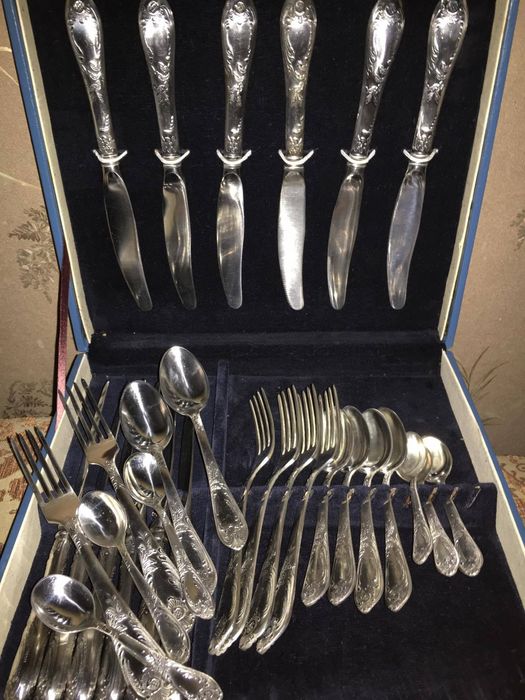 Мельхиоровые ложки вилки ножи Троянда серебряная роза мельхиор мнц