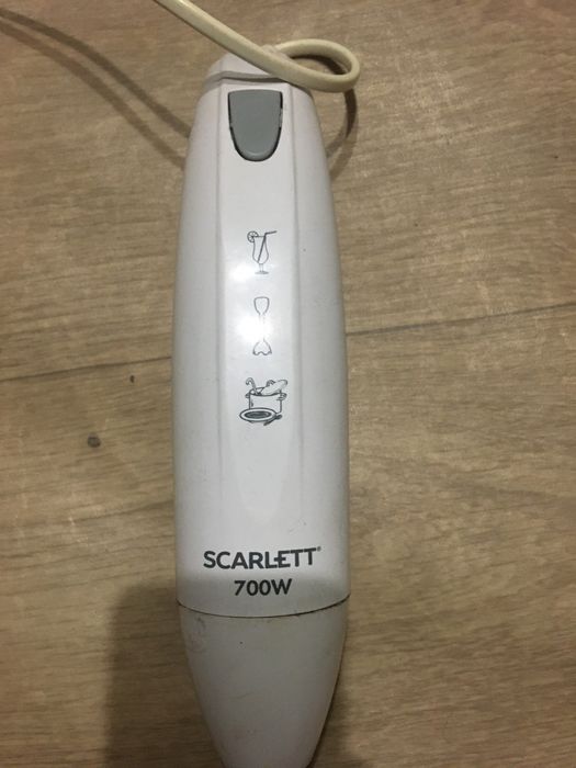 Блендер scarlett 700