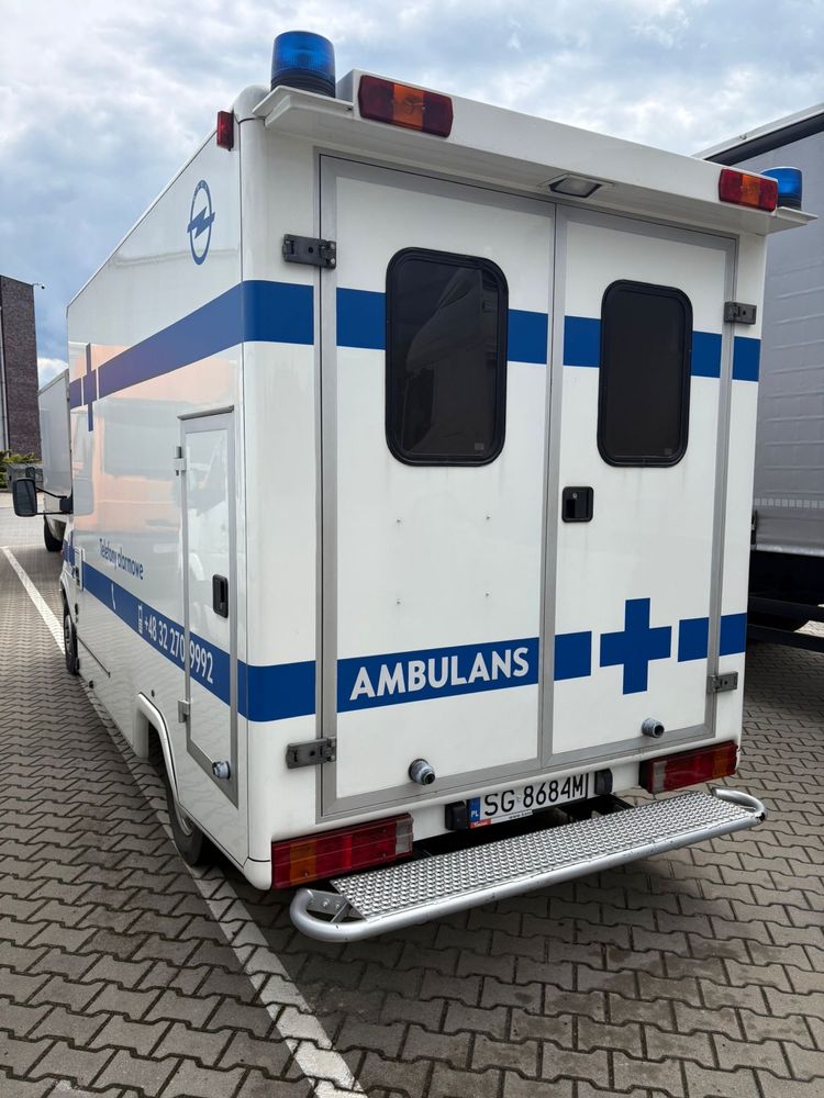 Mercedes Sprinter 312D Ambulans Karetka