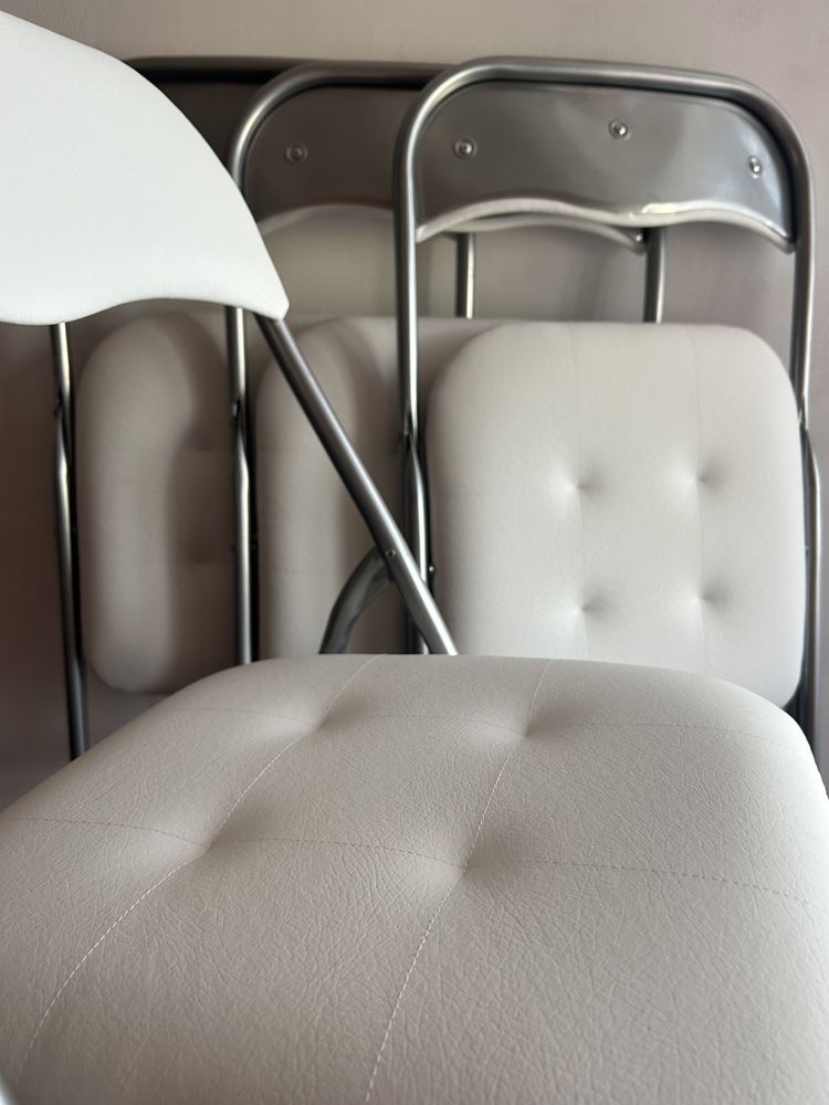 Складний стілець (складной кухонный стул белый екокожа)