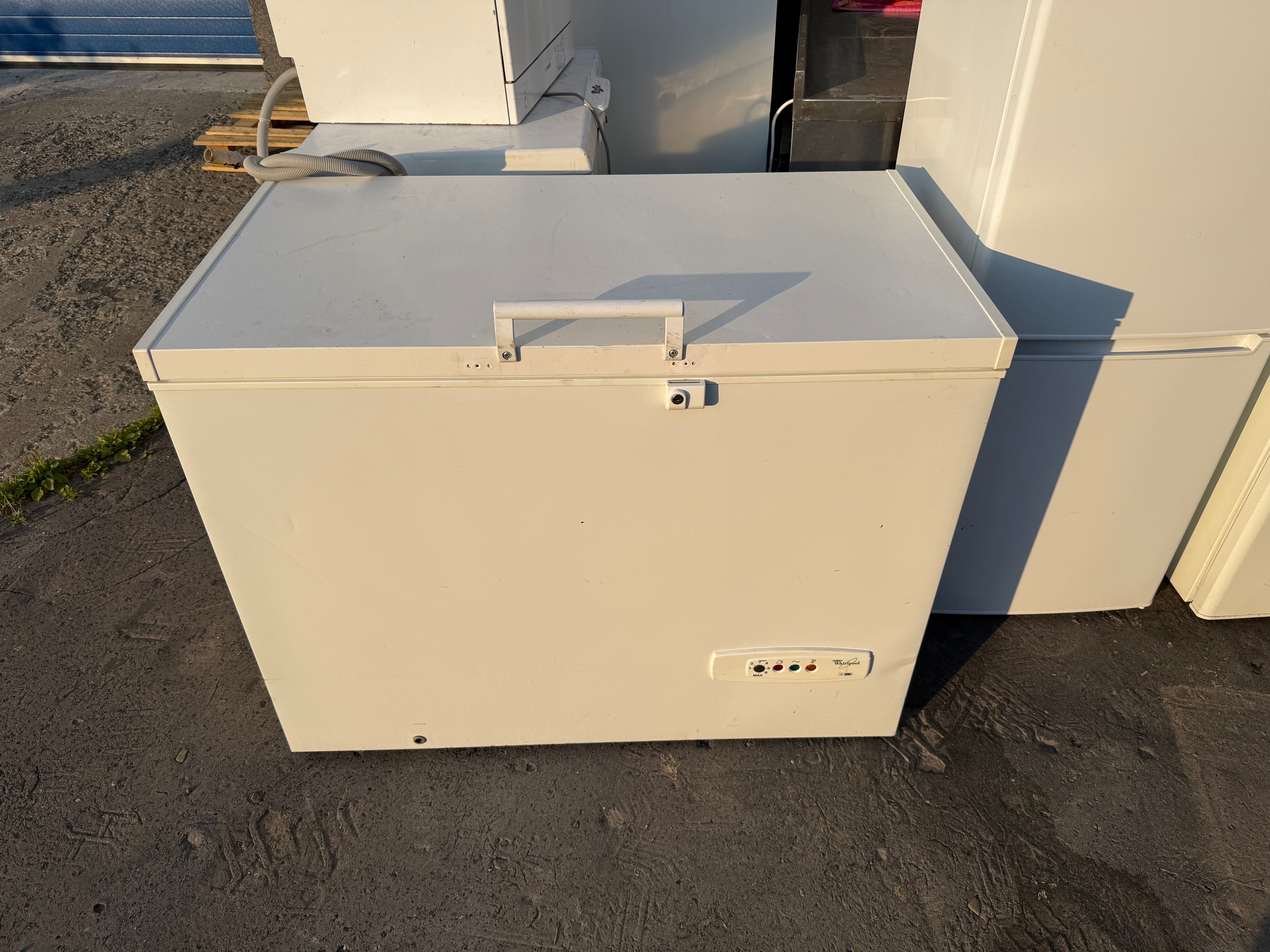 Zamrażarka skrzyniowa Whirlpool 320 l – sprawna