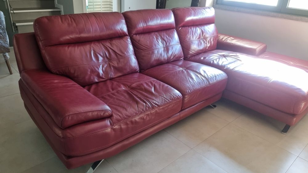 Sofá com chaise long pele