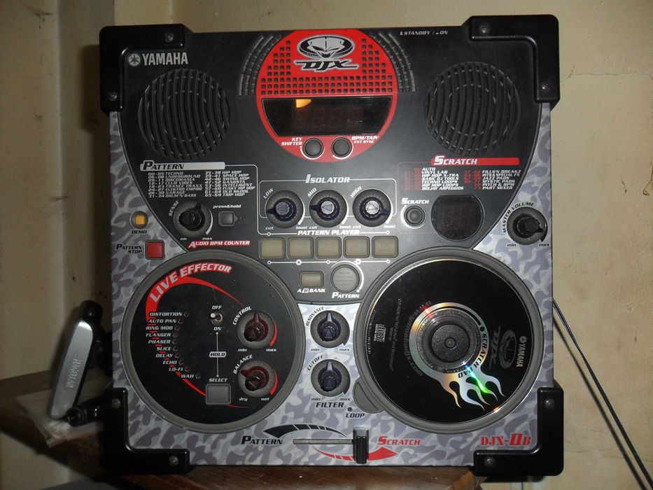 intrumentos para produçao,produtores,dj,teclistas,etc(LER O ANUNÇIO)