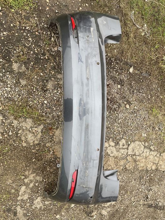 Бампер задній tesla model 3 2019