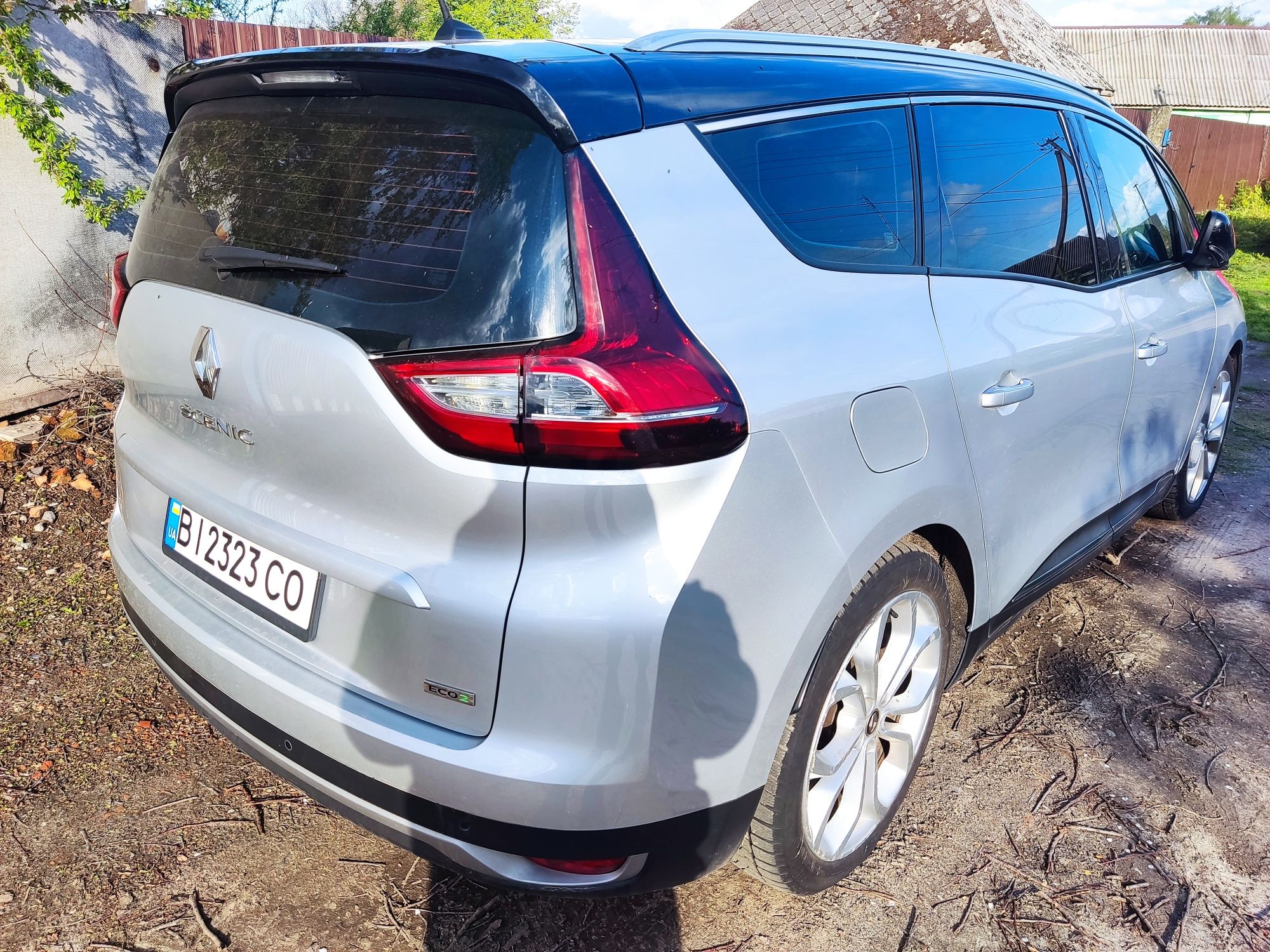 Продам Renault Grand Scenic 4 (2017 р.в.), 7-ми місний. 

Авто з Франц