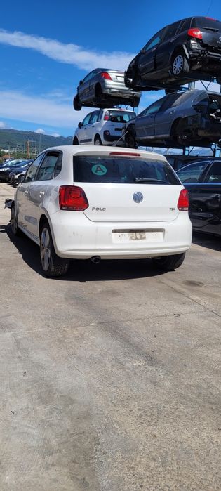 Volkswagen polo 1.6 tdi 2015