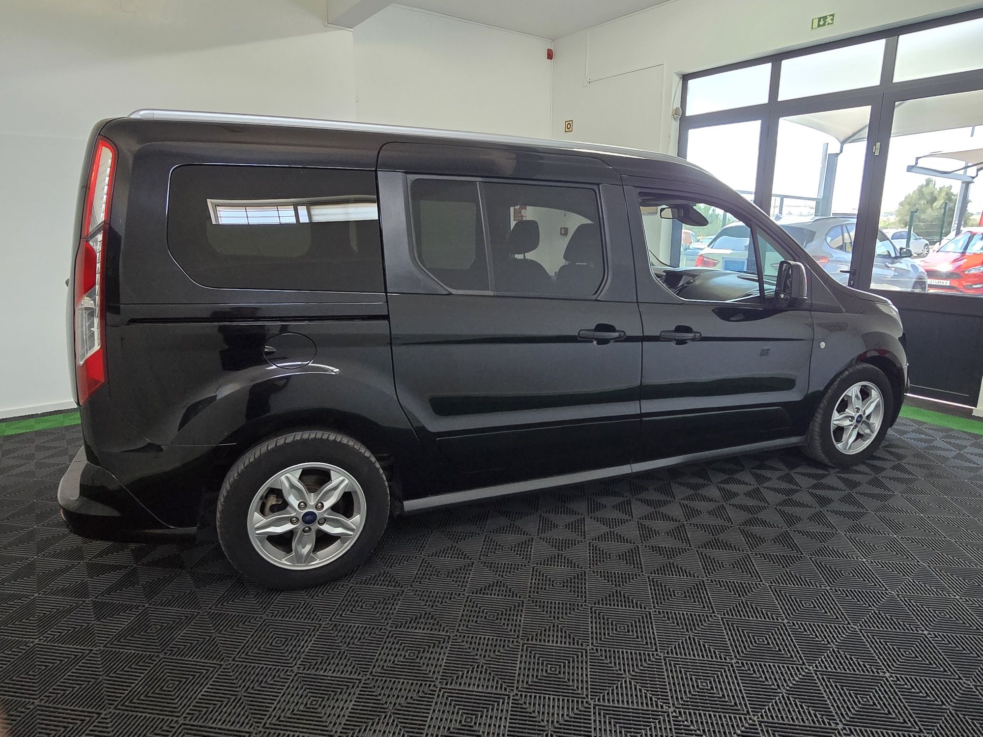 FORD TOURNEO CONNECT 7 lugares