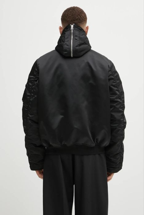 Куртка бомбер Alpha Industries 758101