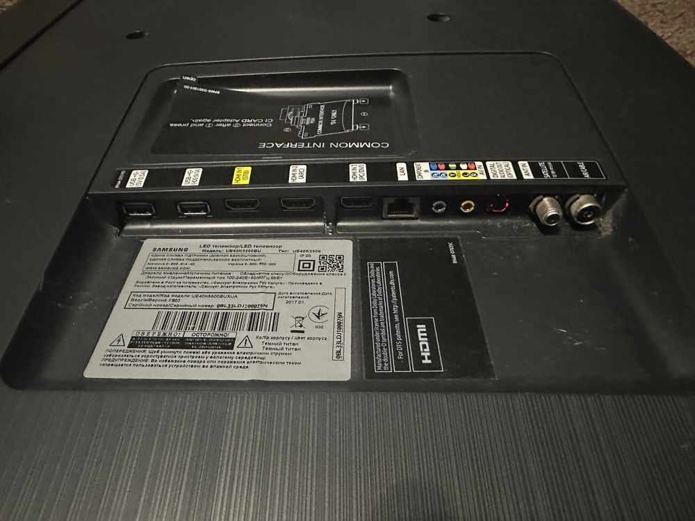 Продам телевізор Samsung UE40K5500BU