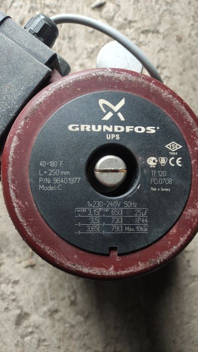Циркуляционный насос Grundfos UPS 40-180 F 250 1x230V
