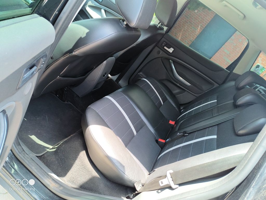 Ford Kuga 2.0 TDCi 4x4 AWD titanium 163KM pół skóra navi SUV WARTO
