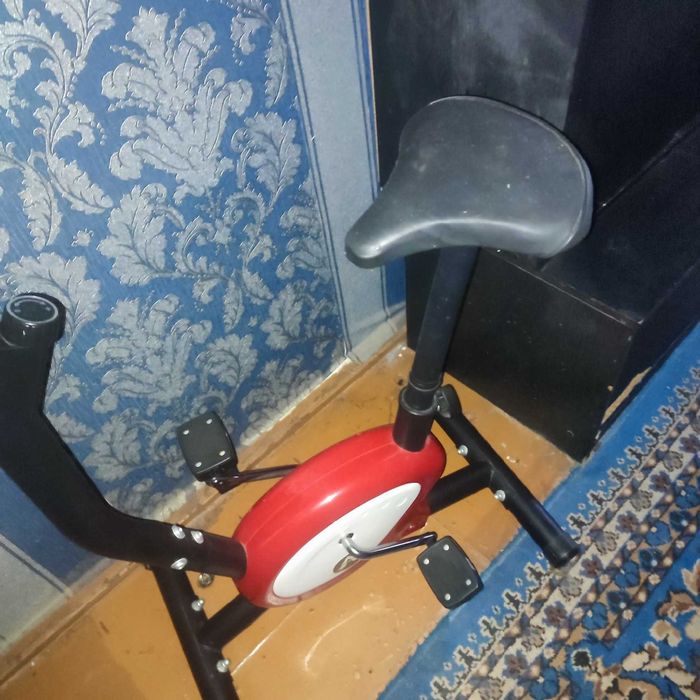 Велотренажер механічний