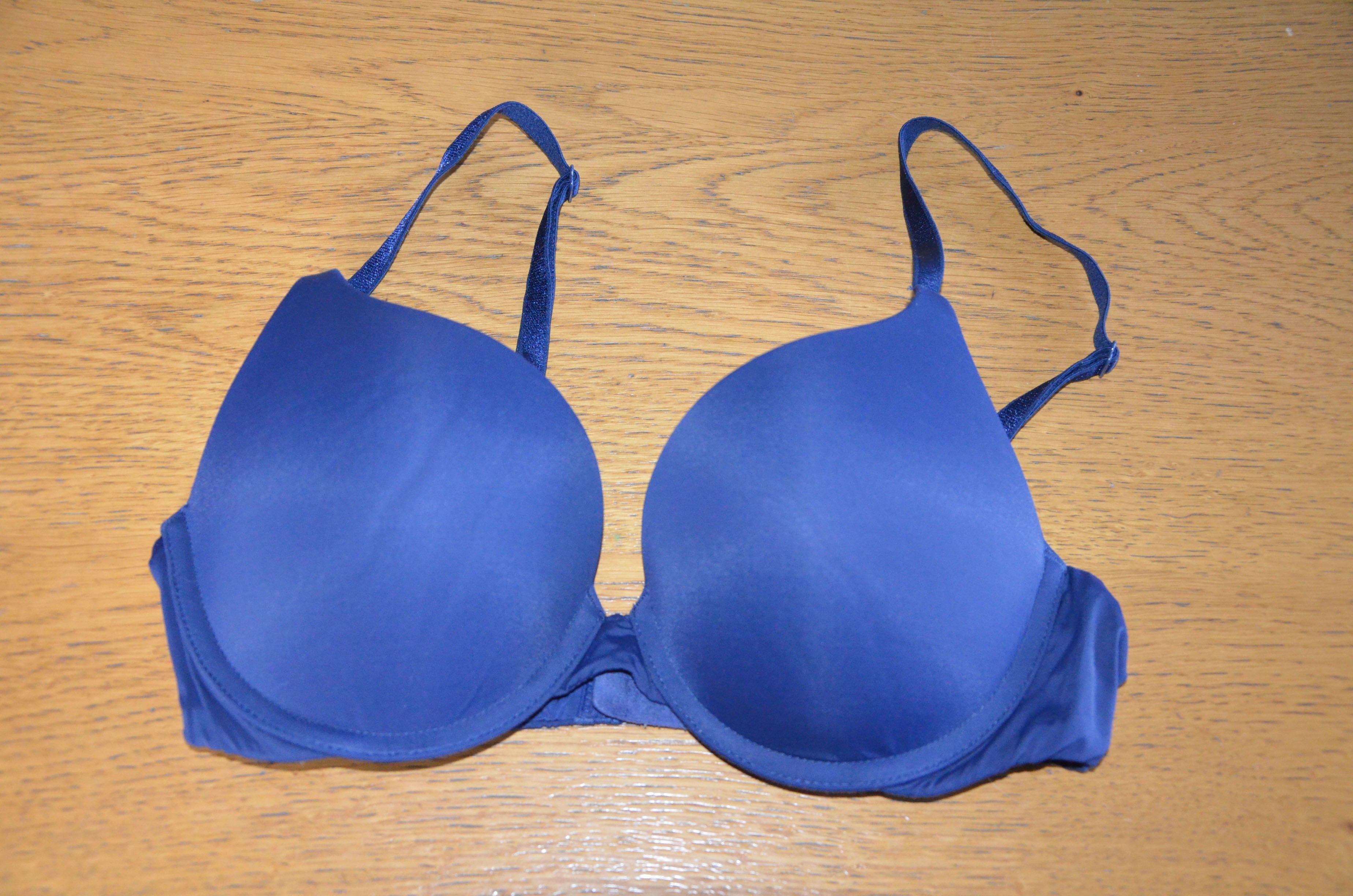 biustonosz/stanik Victoria's Secret  32C/D70