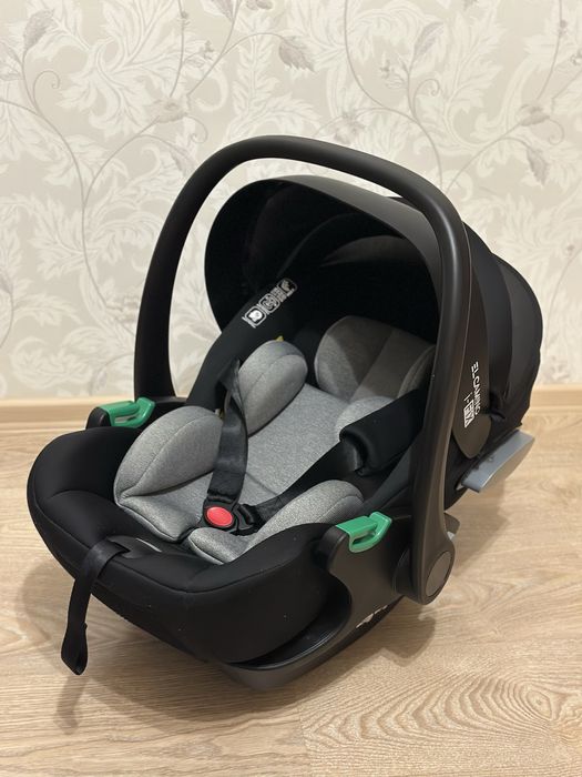 Продам автокрісло