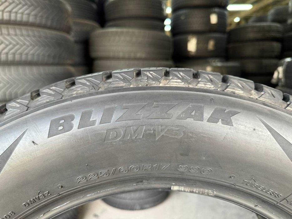 Шини 225/60 R17 BRIDGESTONE BLIZZAK DM-V3 Липучка арктична
