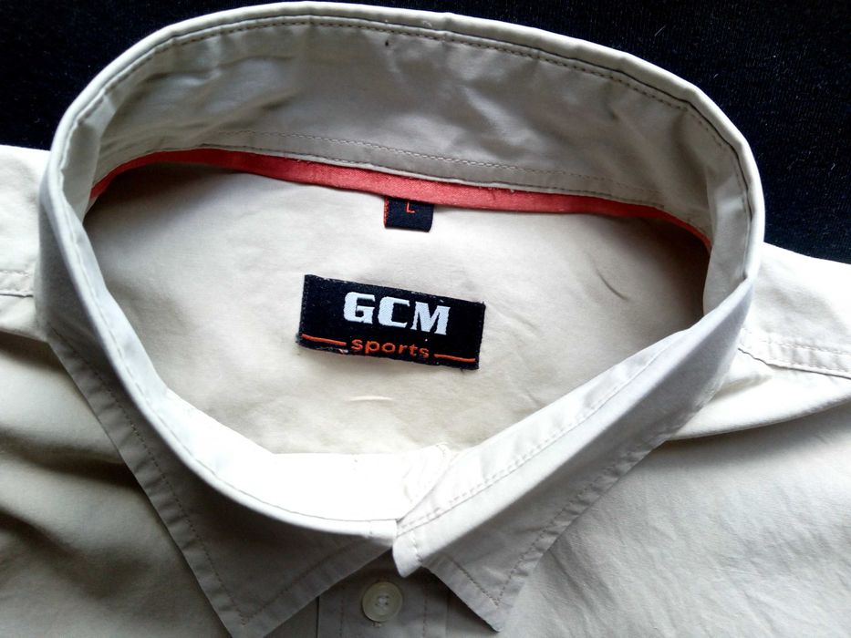 Чоловіча сорочка із коротким рукавом