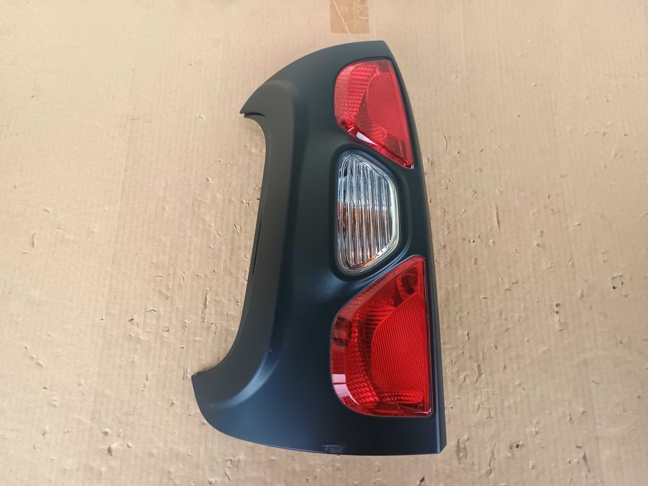 Lampa tył tylna lewa FIAT PANDA III CROSS 11- oryginał OE