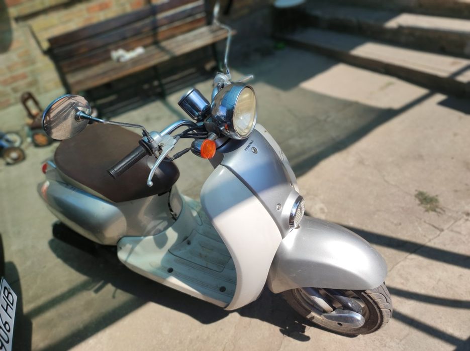 Honda Giorno Crea (af-54 2000)