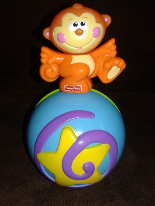 Muzyczna, śmiejąca się małpka - kula FISHER PRICE