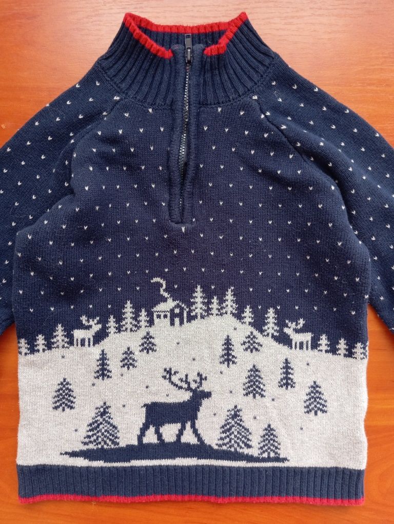 Теплый зимний новогодний свитер