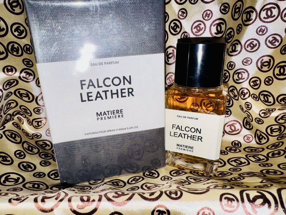 Perfume falcon leather