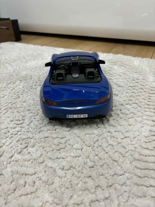 Samochod zdalnie sterowany