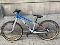 Rower Cube Acid 240 SL - lekki rower dziecięcy 24” Advent 1x9 stan BDB