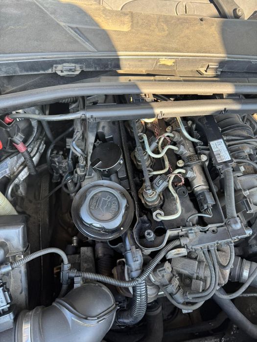 Silnik BMW uszkodzony N47D20A