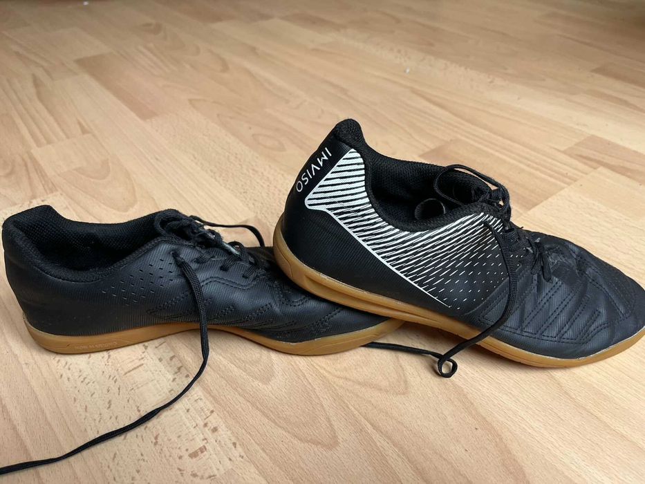 Buty halowe Decathlon Imviso roz. 40