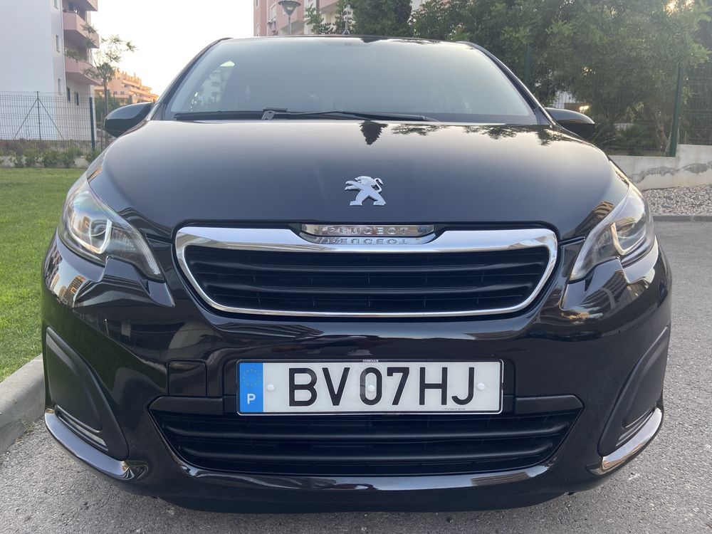 2015 • Motor Toyota • 72 cv • Poucos Km • Sem Riscos • Camera de Ré
