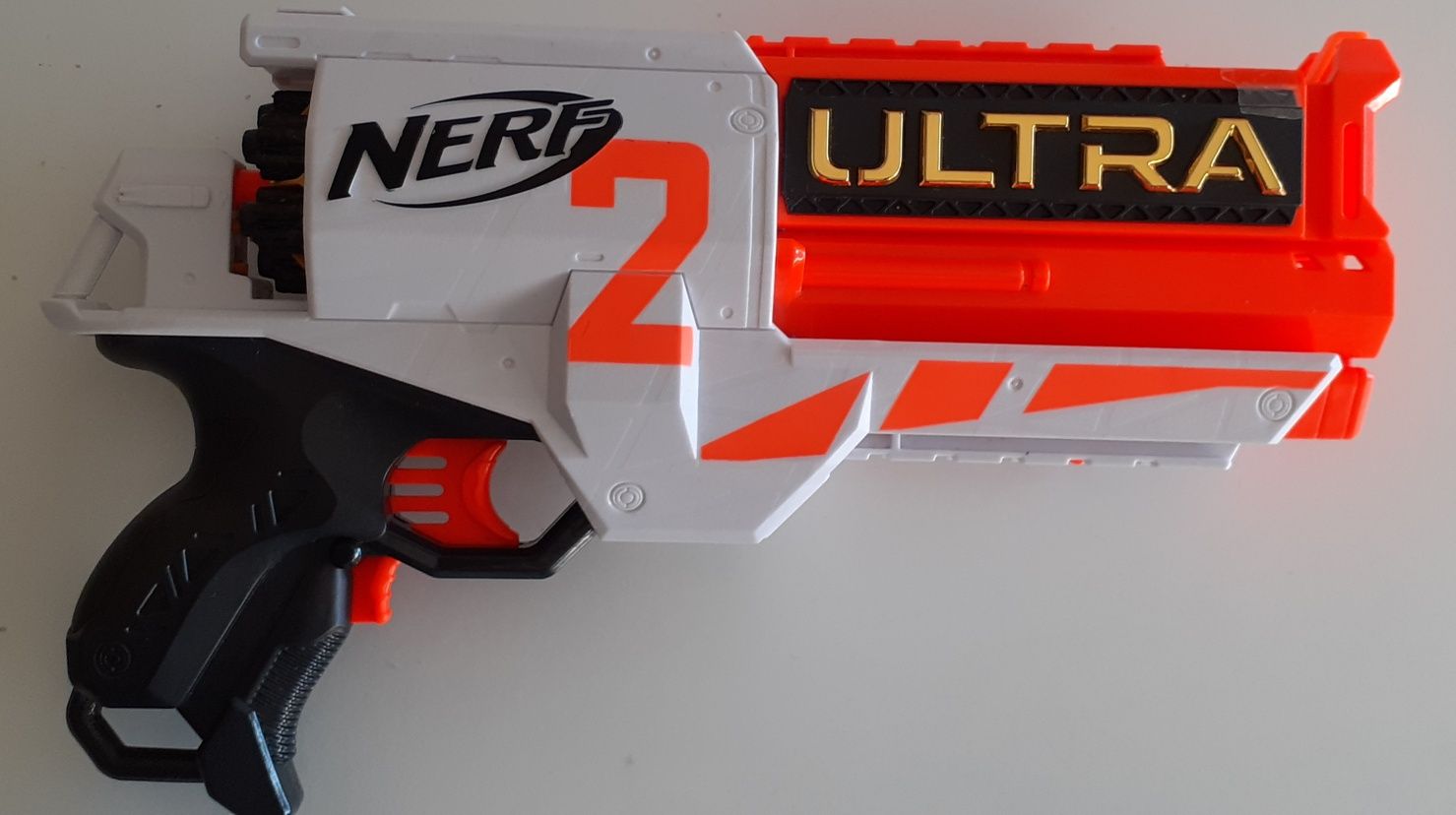 Nerf ULTRA com respetivas balas