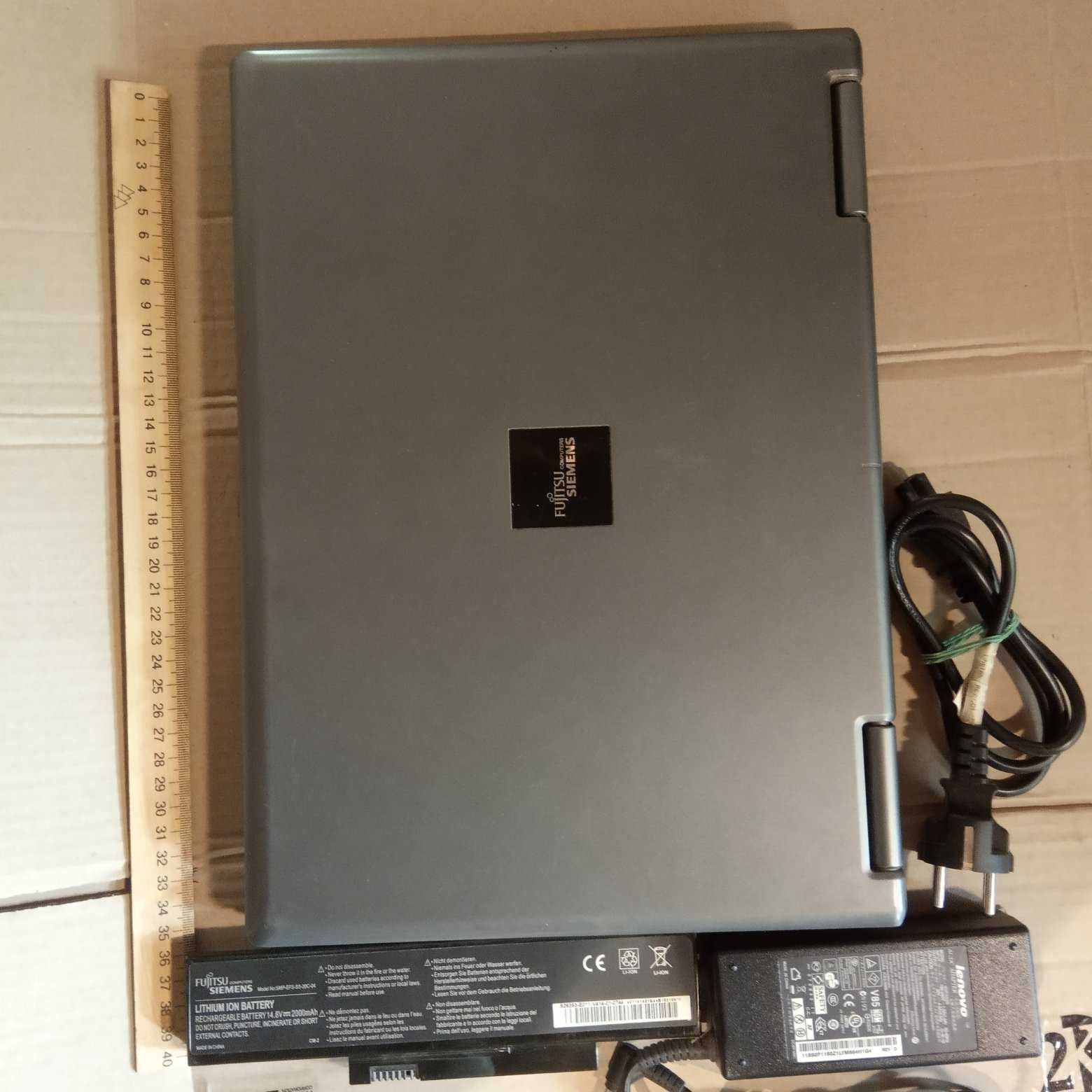 Ноутбук Fujitsu Siemens Esprimo Mobile V5515