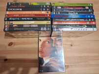 Coleção de filmes clássicos em DVD.