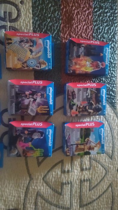 Playmobil 10 sets novos e selados
