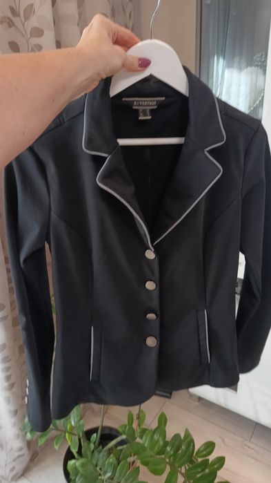 Frak, marynarka jeździecka konkursowa B Vertigo Stacey 38 
    
(0 opi