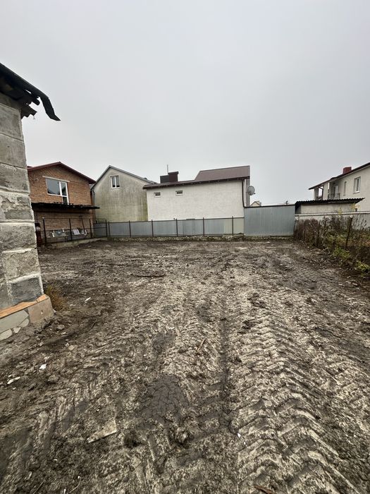 Оренда будинку по вул. Бережанській 25