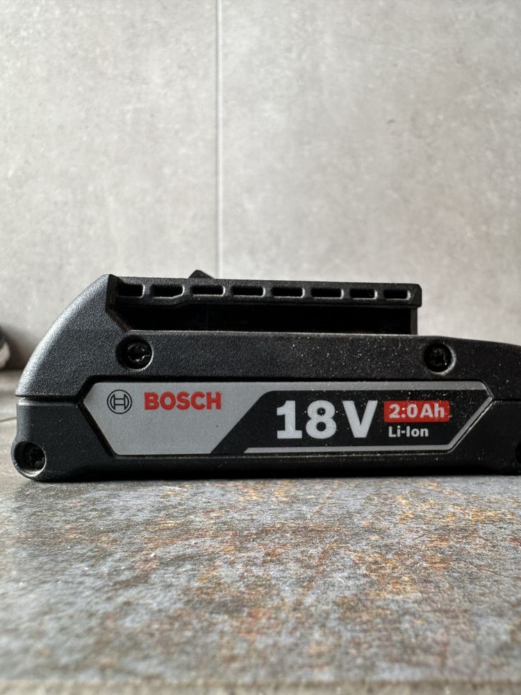 Акумуляторний гайковерт Bosch GDS18V-221