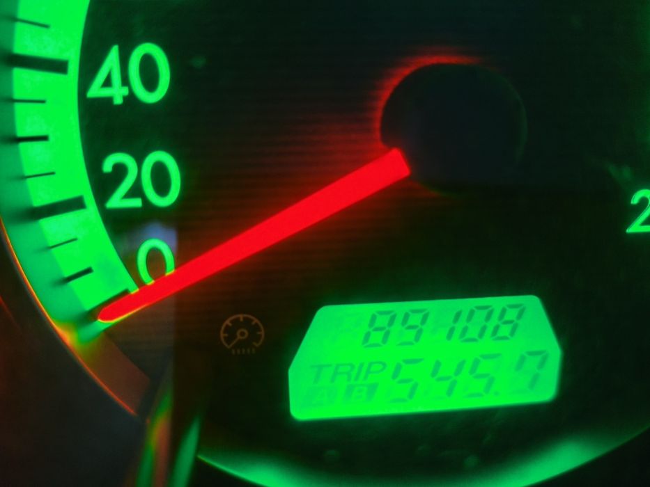 Mazda 5 de 2007 em muito bom estado