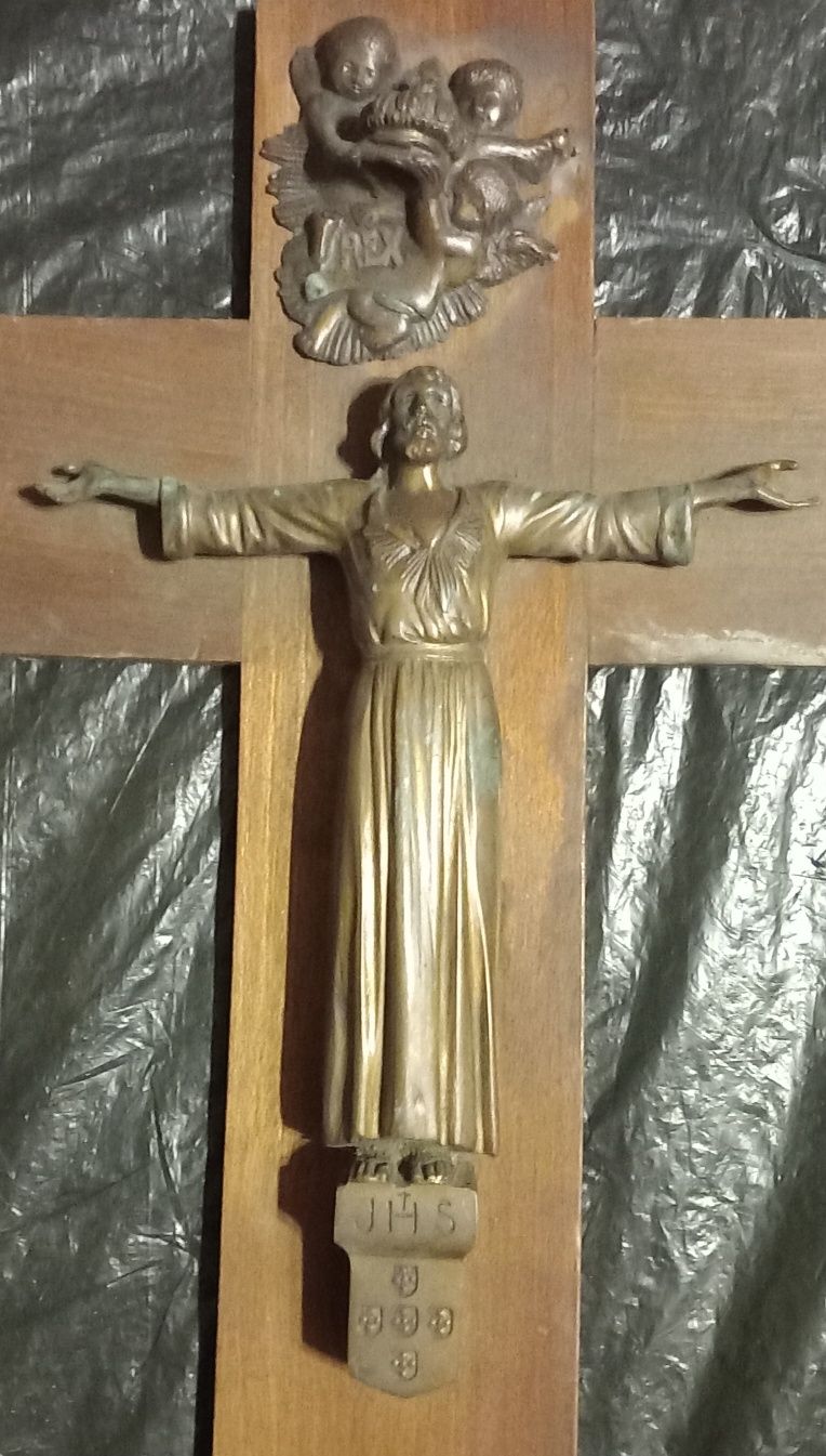 Crucifixo de parede