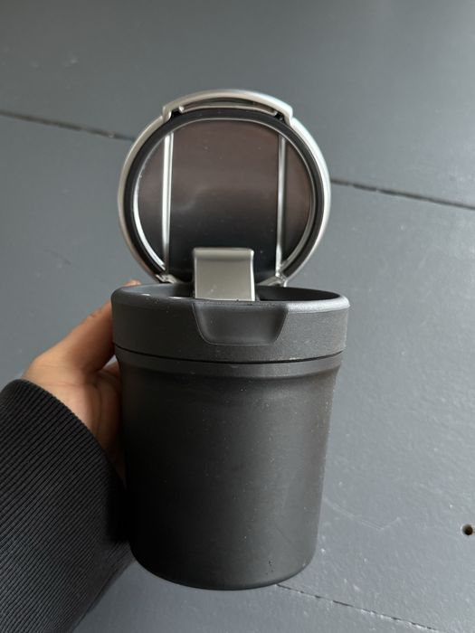 Popielniczka do samochodu Audi