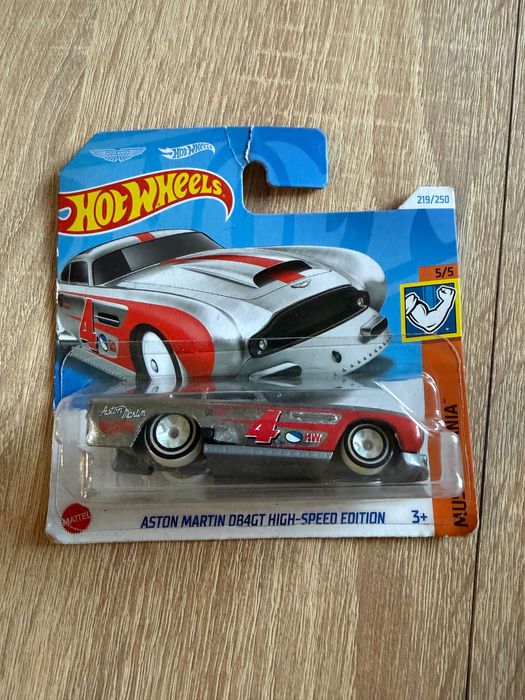 Hot wheels mainline