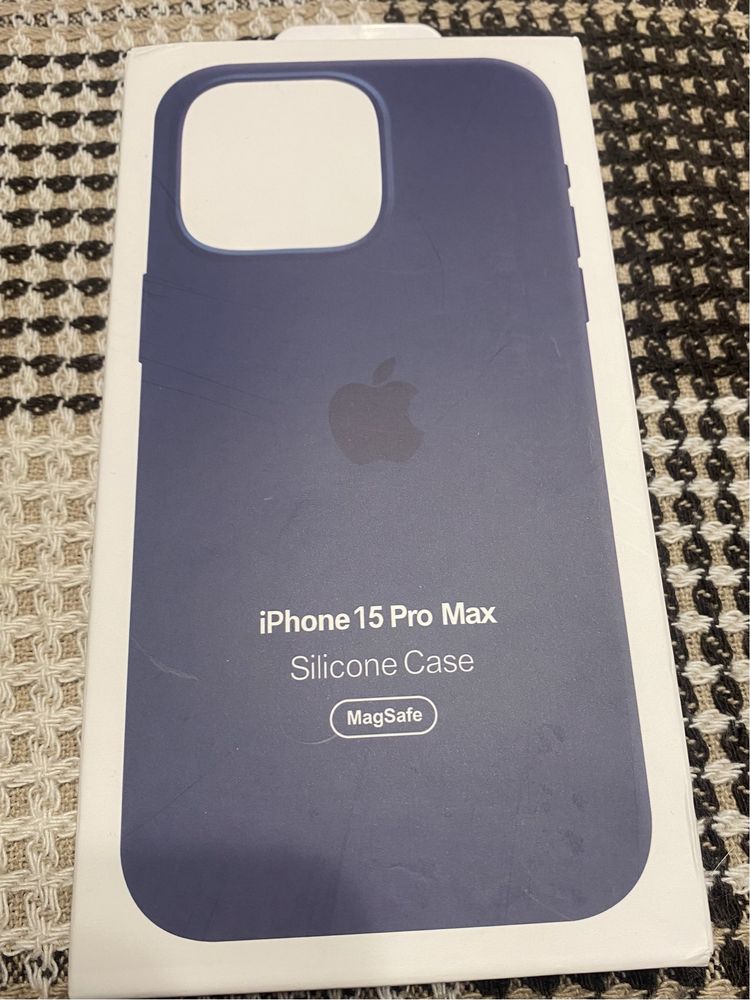 Чохол на iphone  15 pro max MagSafe