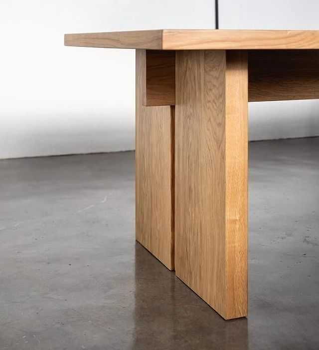 Mesa de jantar em madeira maciça.Carvalho,Nogueira Americana.Solid woo